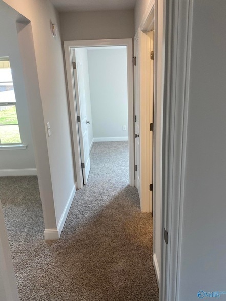 Building Photo - 109 Sorrelweed Dr