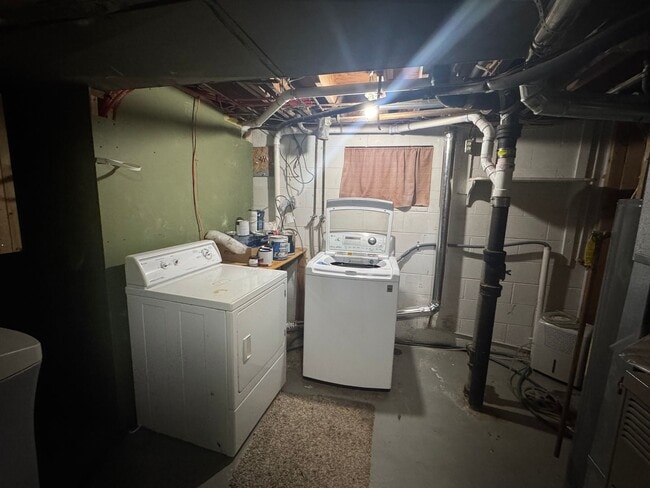 Building Photo - Nice House for Rent