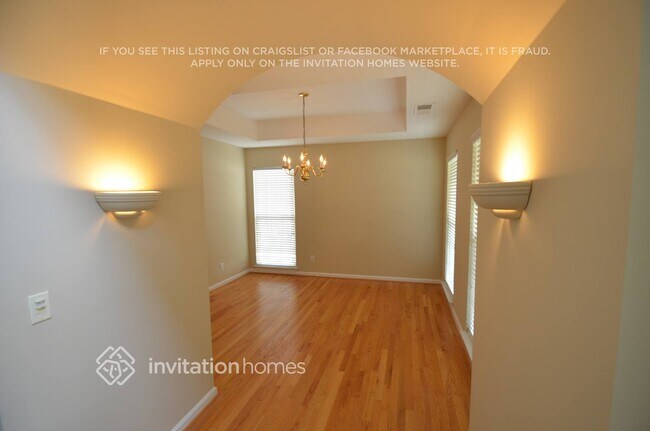 Building Photo - 3419 Betterton Ln