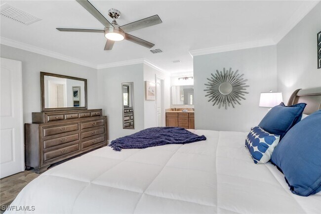 Building Photo - 6060 Perthshire Ln