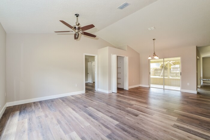 Building Photo - 2897 Grayton St