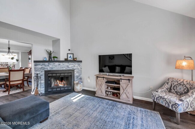 Building Photo - 216 Coldspring Ct