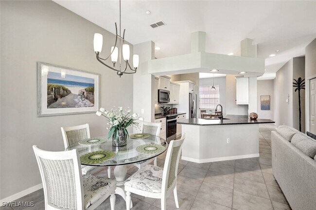 Building Photo - 12607 Fox Ridge Dr
