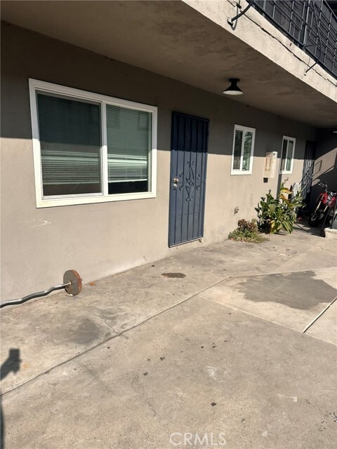 Primary Photo - 1114 N Mayfair Ave