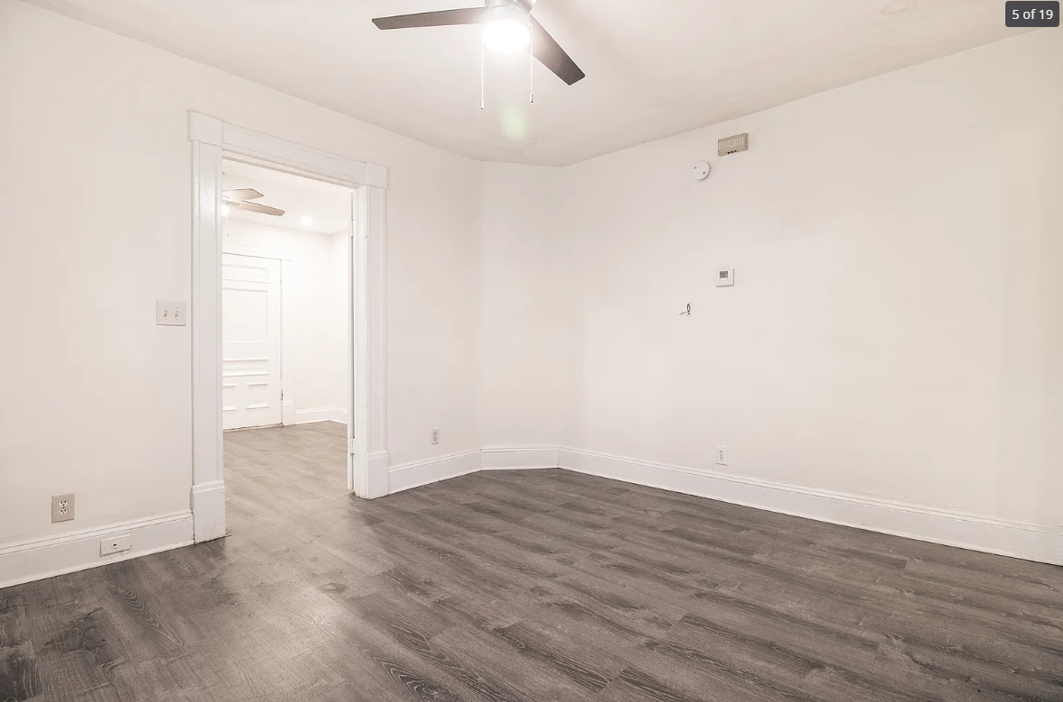 Building Photo - 689 Vernon Ave SE