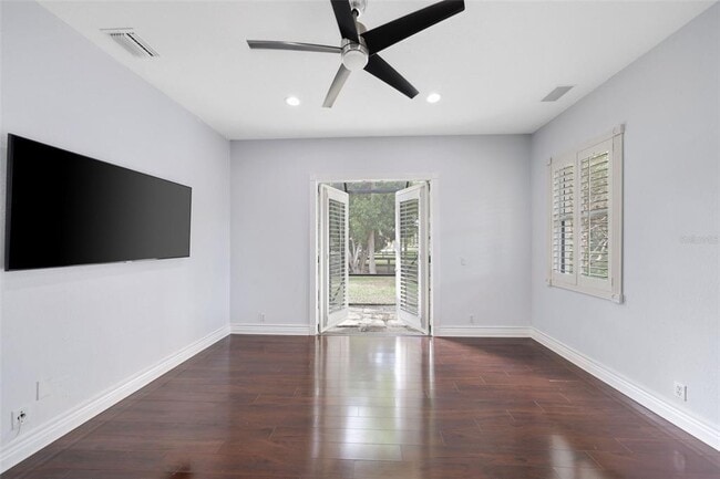 Building Photo - 10630 El Caballo Ct