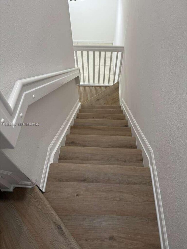 Building Photo - 2470 SE 15th Pl