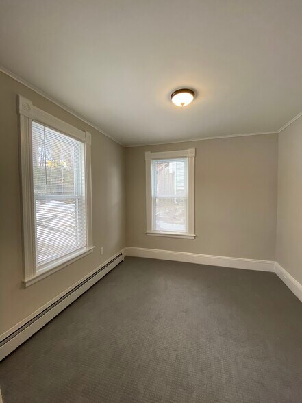 bedroom 3 - 34 Uxbridge St