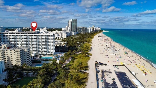 Building Photo - 100 Lincoln Rd