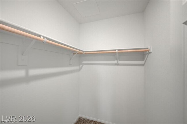 Building Photo - 634 Bellus Pl