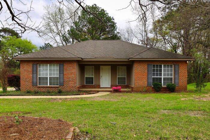 Primary Photo - 565 Ware Rd