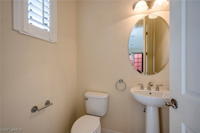 Building Photo - 11947 Nalda St