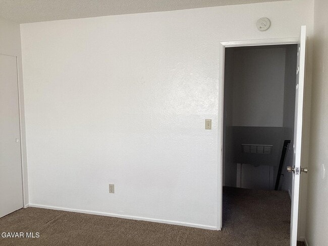 Building Photo - 44652 Beech Ave