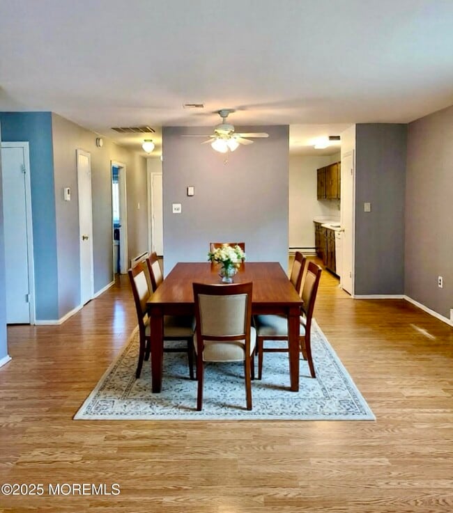 Building Photo - 141 Cross Slope Ct