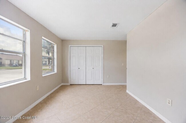 Building Photo - 1514 Clearlake Rd