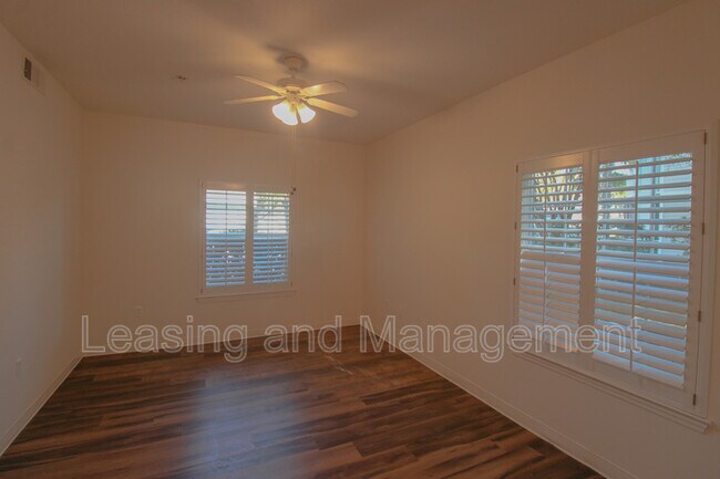 Building Photo - 1300 Park W Blvd