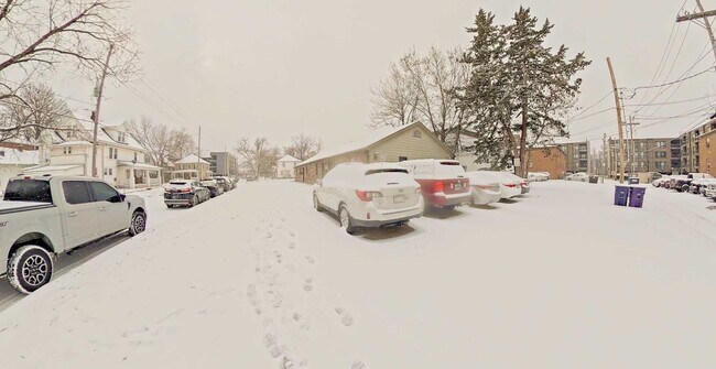 Building Photo - Pet Friendly + Washer & Dryer Included + Off-Street Parking! Available August 1st!