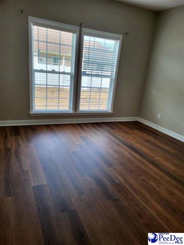 Building Photo - 737 Aster Dr