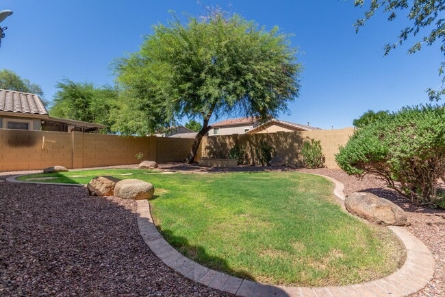 Building Photo - 44850 Bahia Dr
