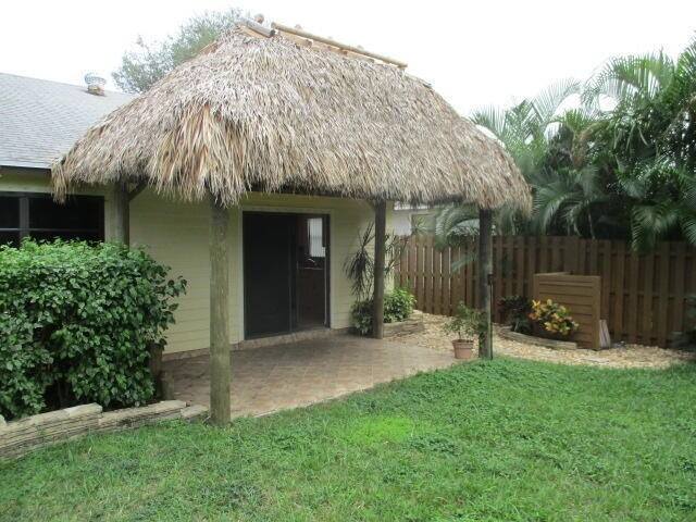 Building Photo - 9077 E Highland Pines Dr
