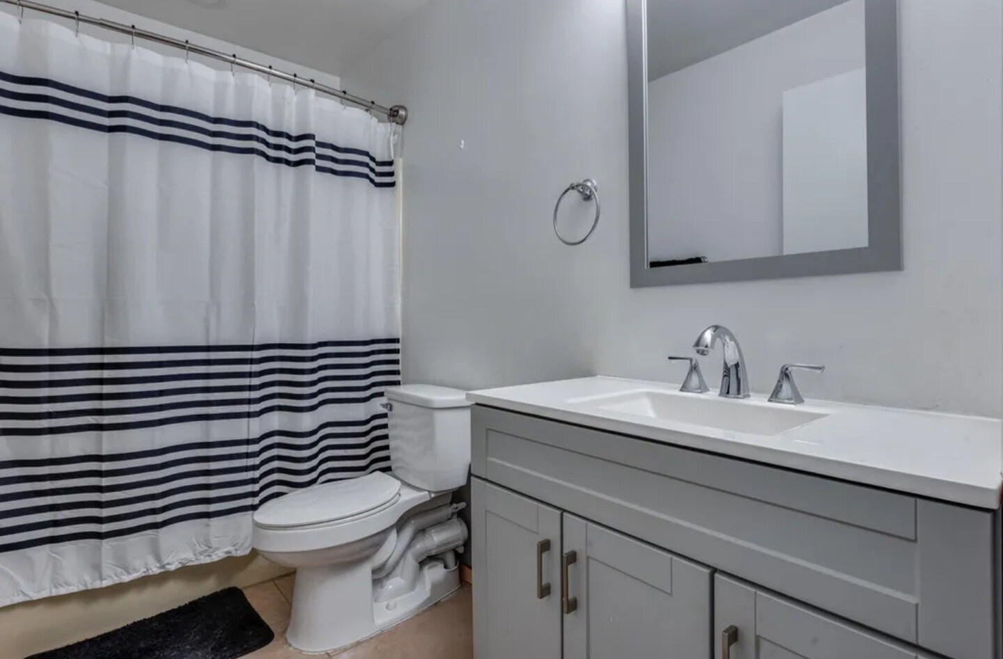 Building Photo - 644 Glen Circle Dr