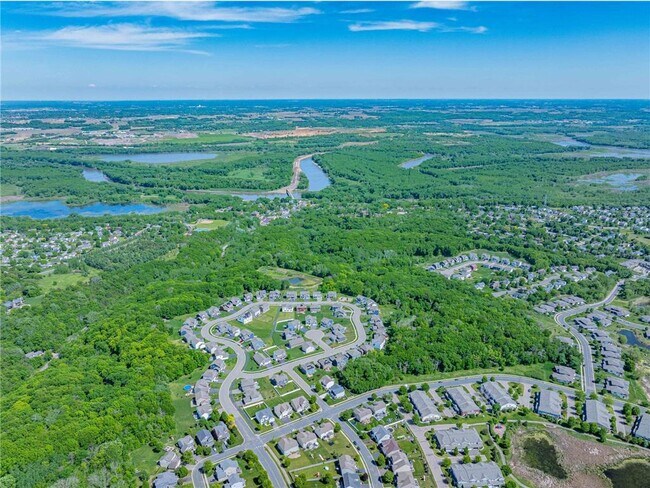 Building Photo - 140X Ironwood Ct