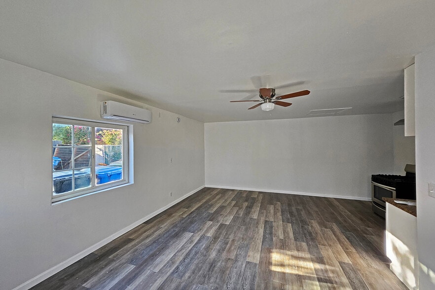 Building Photo - 19759 Roscoe Blvd