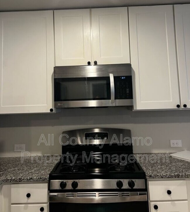 Building Photo - 10790 Giacconi Dr