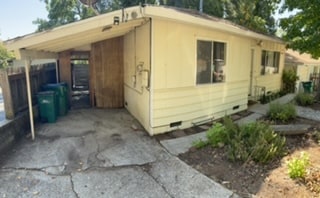 Building Photo - 307 E Maryland Dr