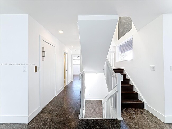 Building Photo - 3769 NE 209th Terrace
