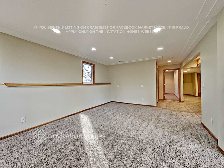 Building Photo - 11796 191st Ave NW