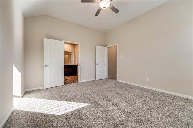 Building Photo - 204 Lake Rdg