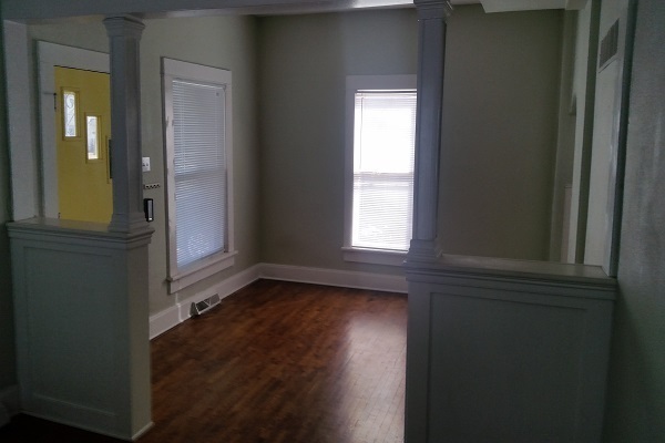 Primary Photo - 3 bedroom home Washer/Dryer Included - Pre...