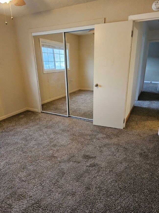 Building Photo - 3Br/1 Bath Home in Susanville
