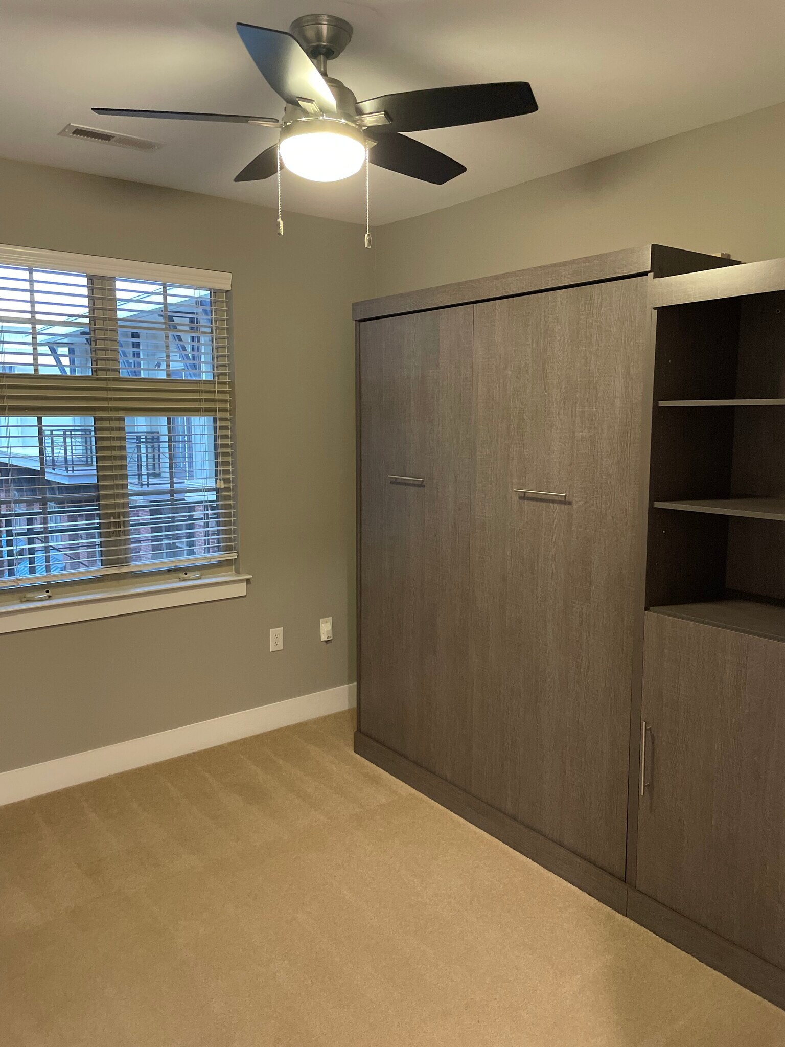 Bedroom #2 w/ Murphy Bed - 1101 W 1st St