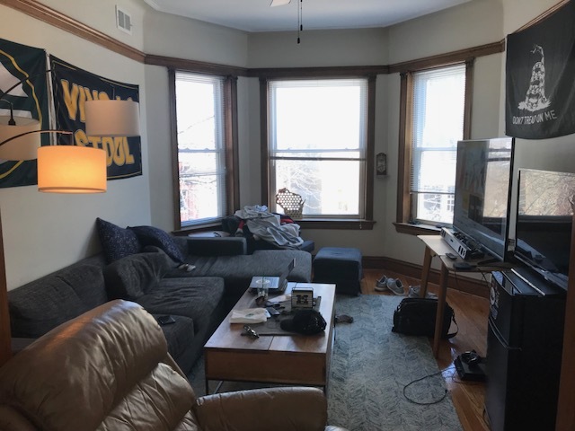 Primary Photo - 3728 N Racine Ave