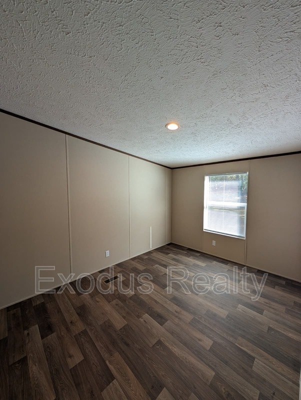 Building Photo - 20 Gibbs Rd