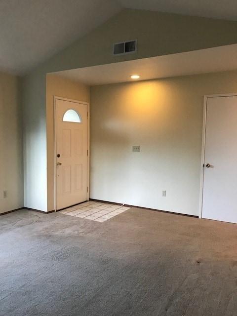 Building Photo - Great 2 Bedroom 2 Bath Condo in Seaside