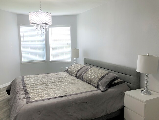 Lovely furnished Master Bedroom - 7220 Westpointe Blvd