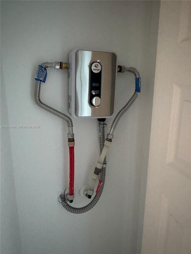 Building Photo - 8363 NW 41st St