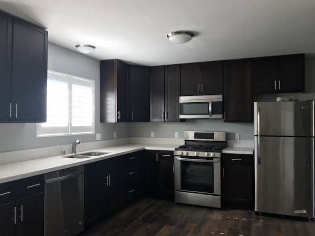 Building Photo - KENSINGTON STUDIO $2000
