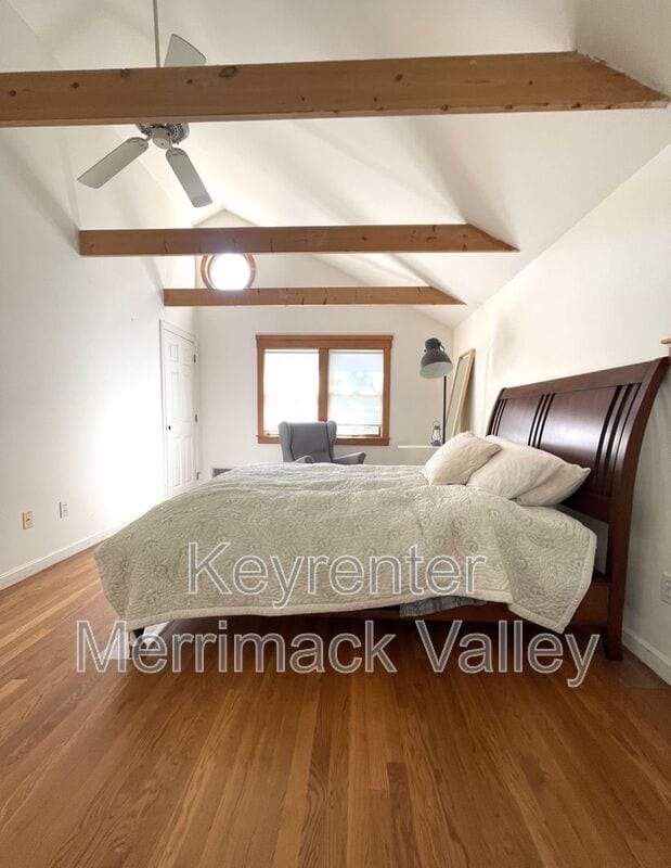 Building Photo - 44 River St