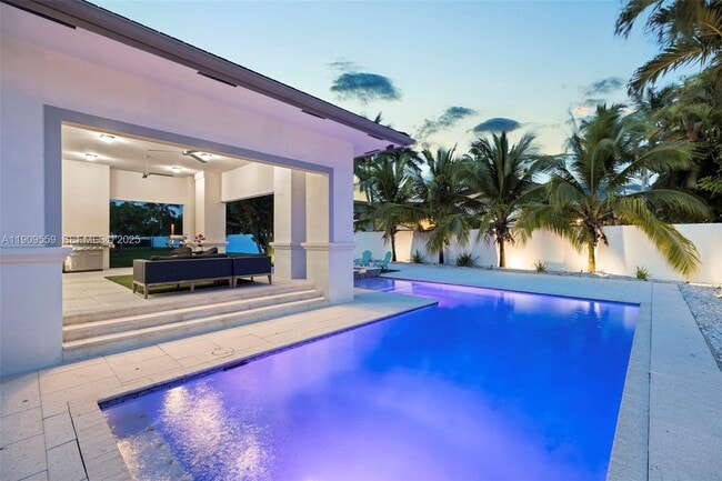 Building Photo - 9580 SW 101st Terrace