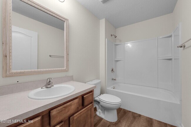 Building Photo - 11609 Yellow Perch Rd