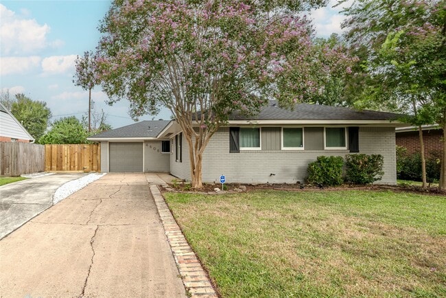 Building Photo - 4606 Nina Lee Ln