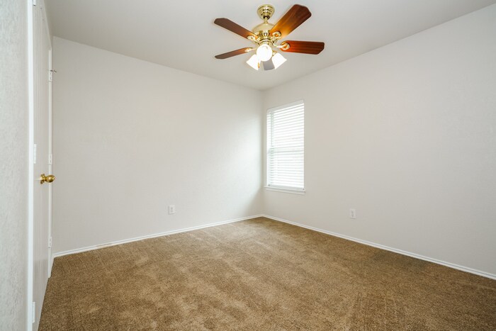 Building Photo - 2744 Ensenada Ln