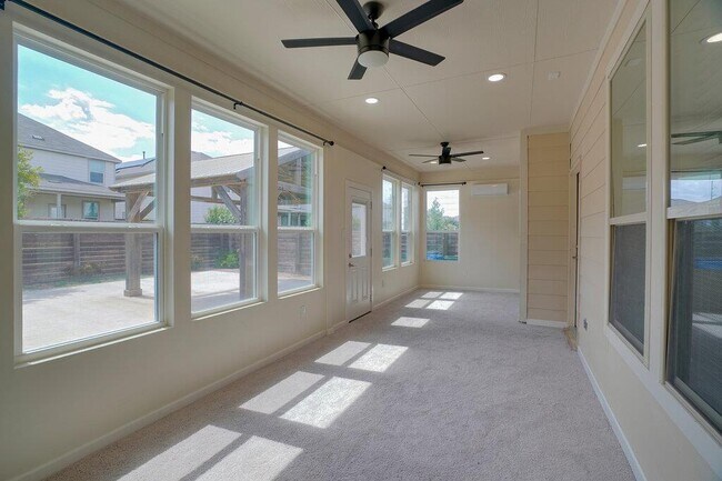 Building Photo - 14002 Eucalyptus Bnd