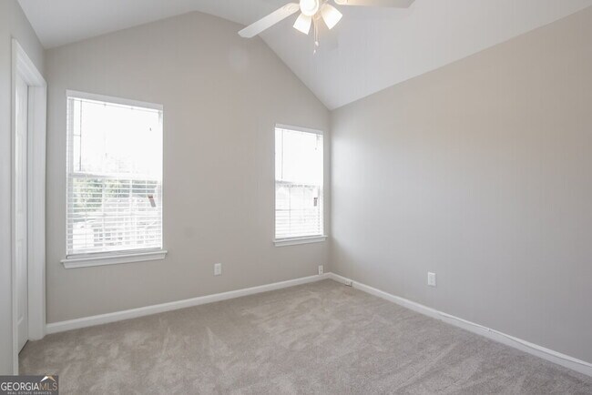 Building Photo - 6923 Silver Grass Ct