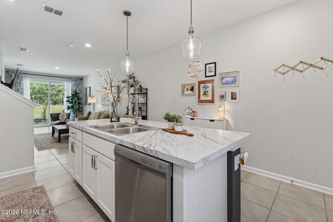 Building Photo - 4915 Nebula Ln