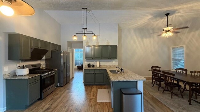 Building Photo - 2945 Dogwood Creek Pkwy NW